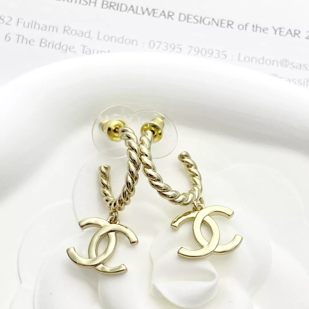 Chanel Earrings For Women Affordable 8009