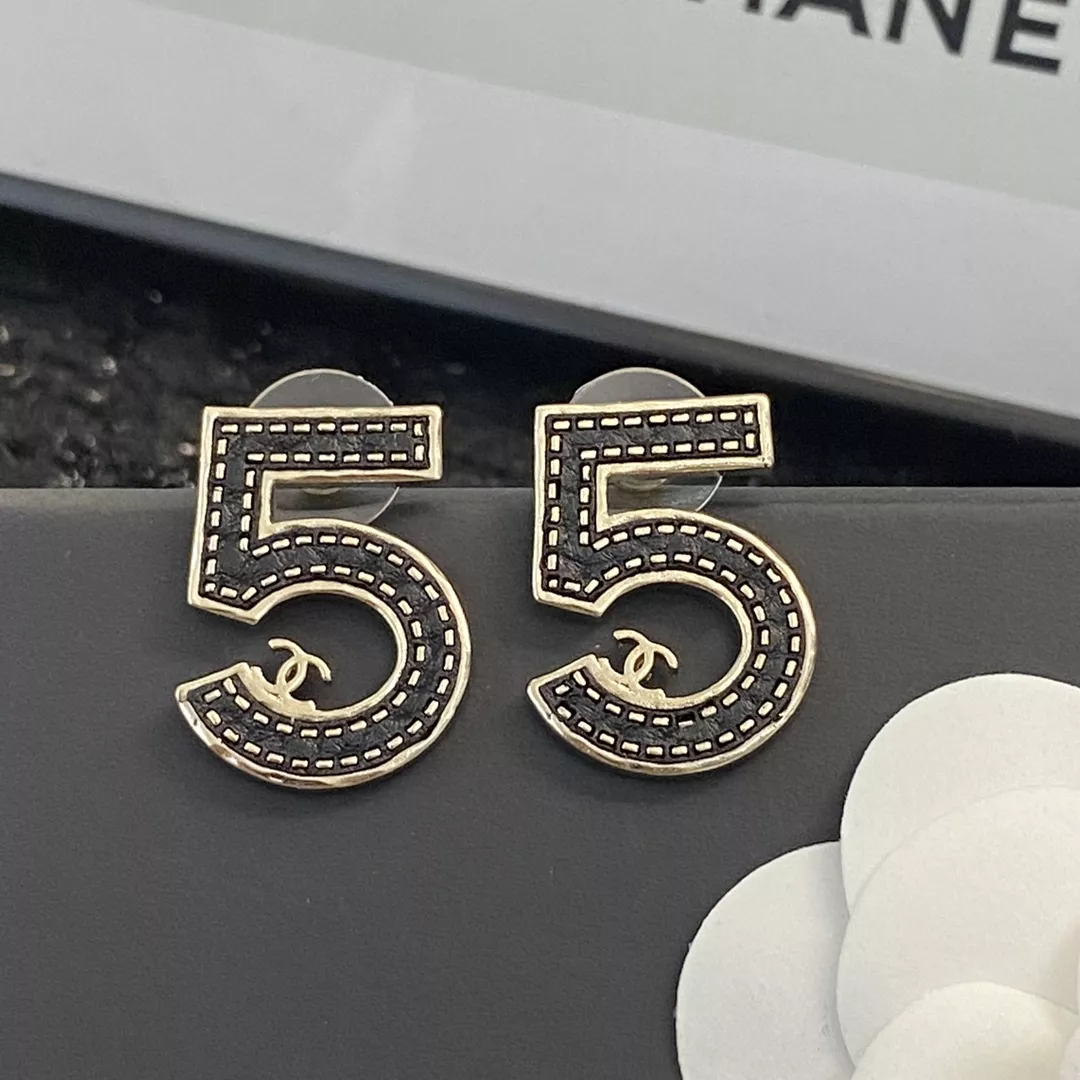 Chanel Earrings For Women Breathable 9845