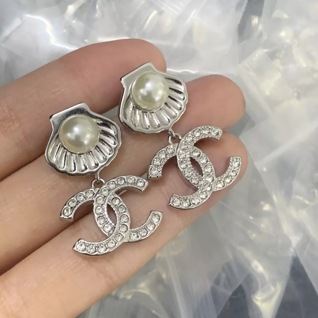 Chanel Earrings For Women Classic 6216
