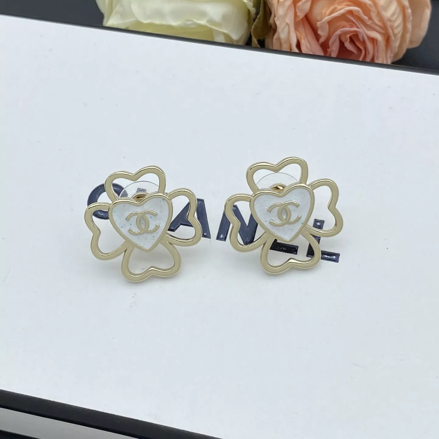 Chanel Earrings For Women Compact 6926