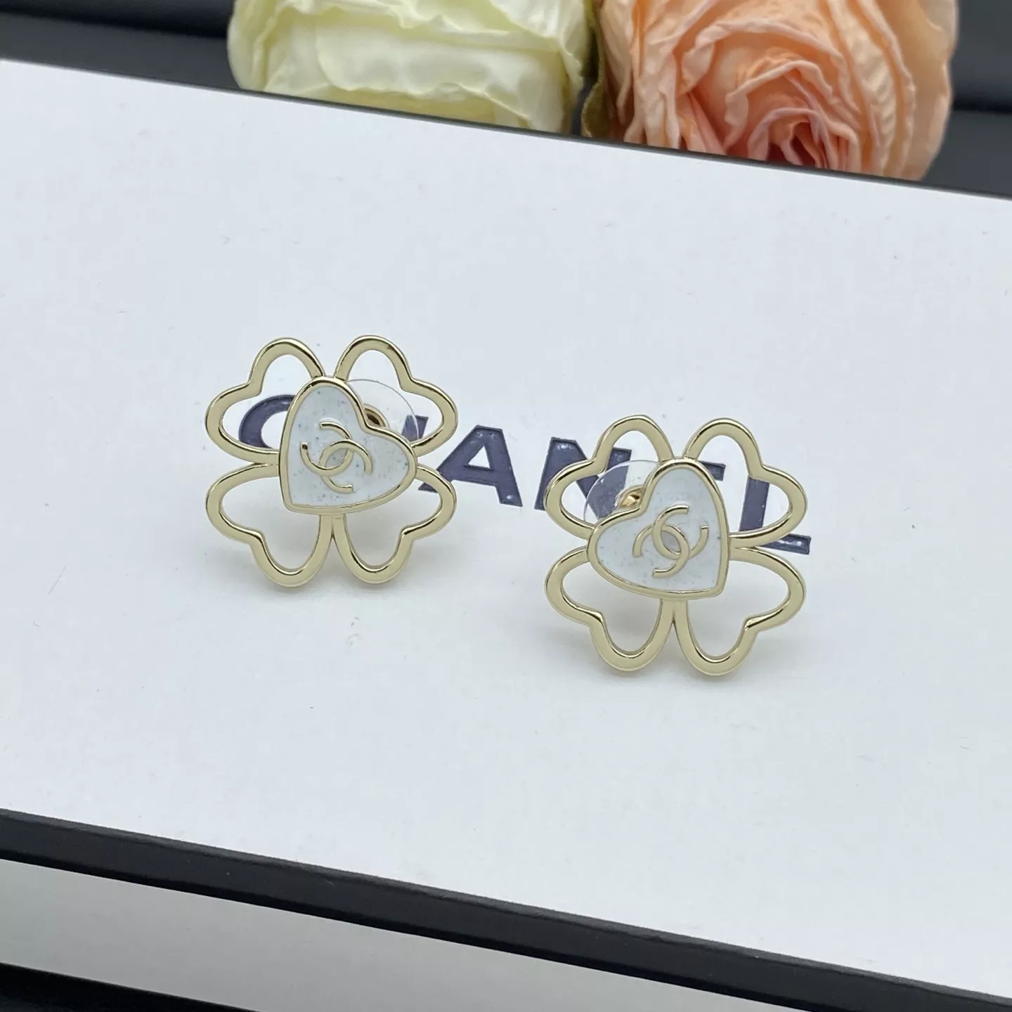 Chanel Earrings For Women Compact 6926