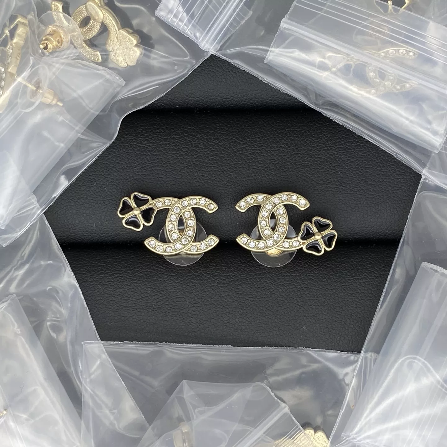 Chanel Earrings For Women Compact 753