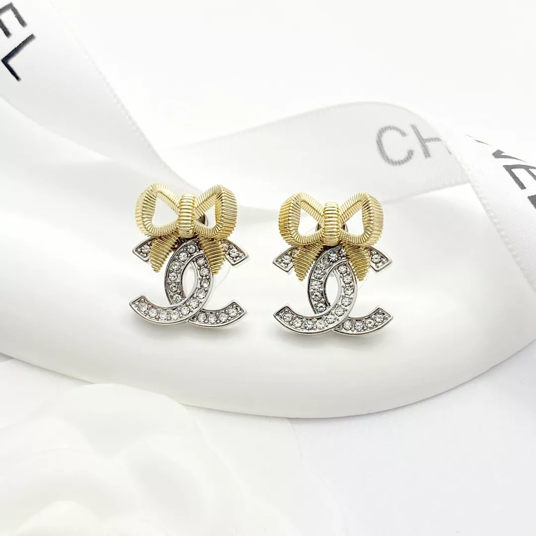 Chanel Earrings For Women Compact 7876