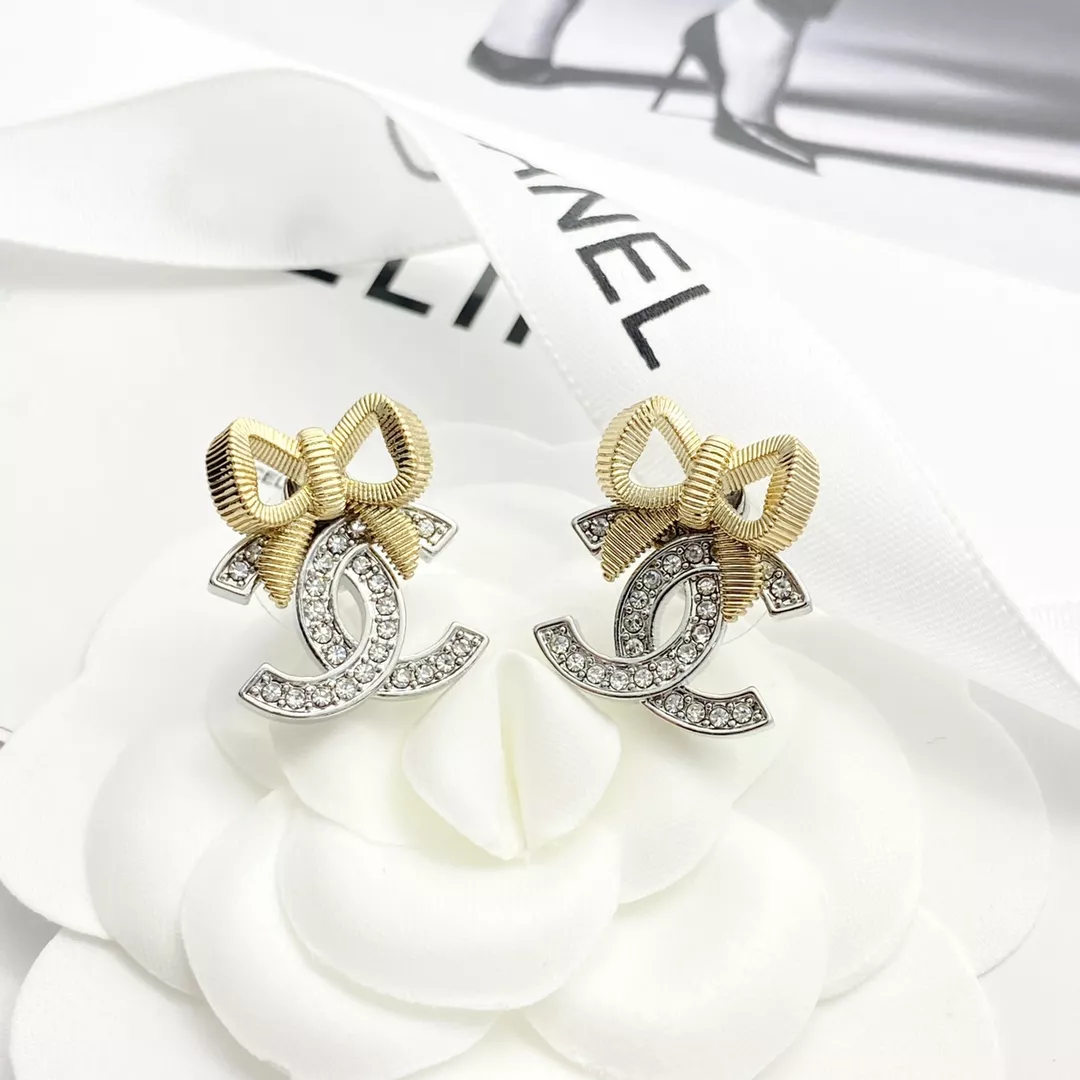Chanel Earrings For Women Compact 7876