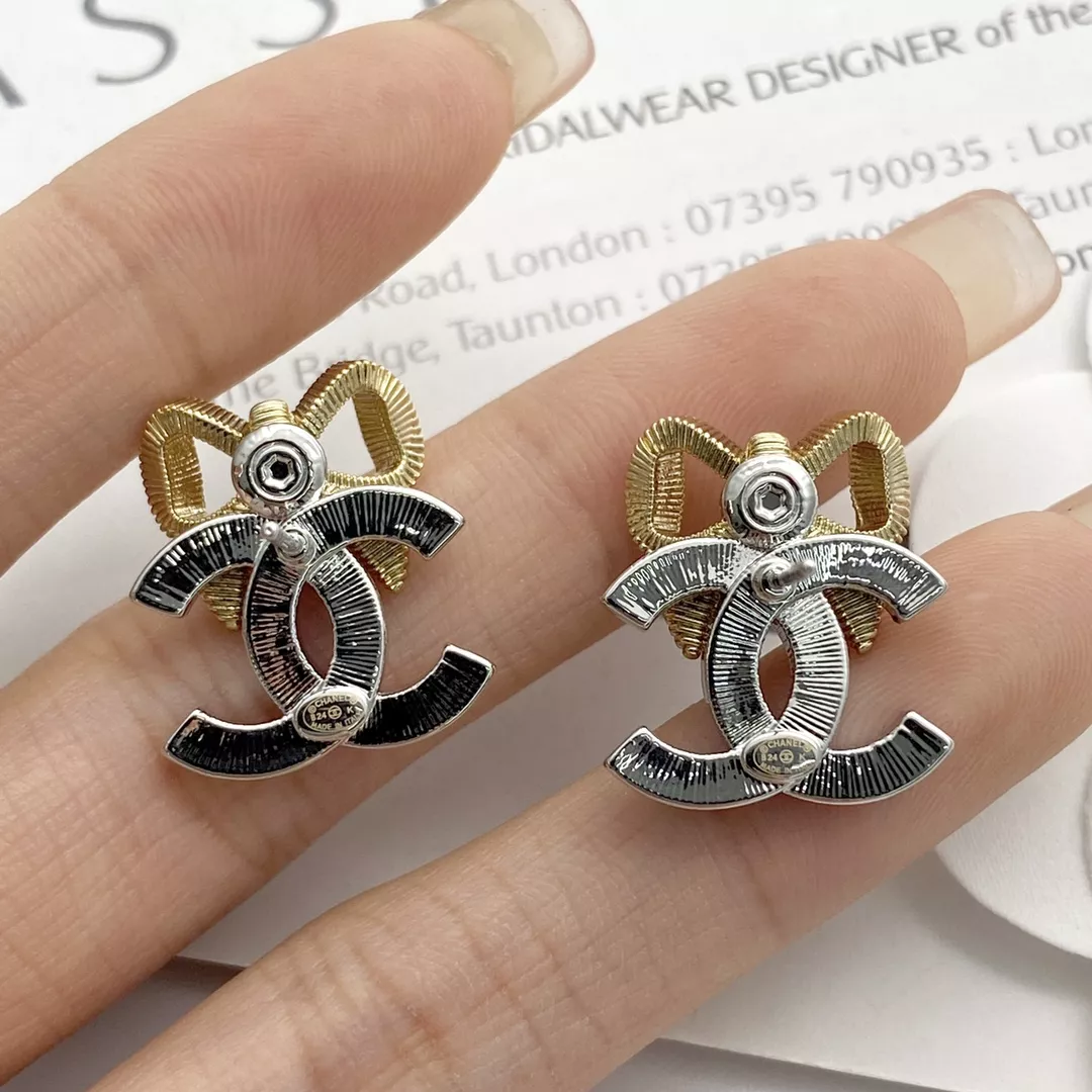 Chanel Earrings For Women Compact 7876