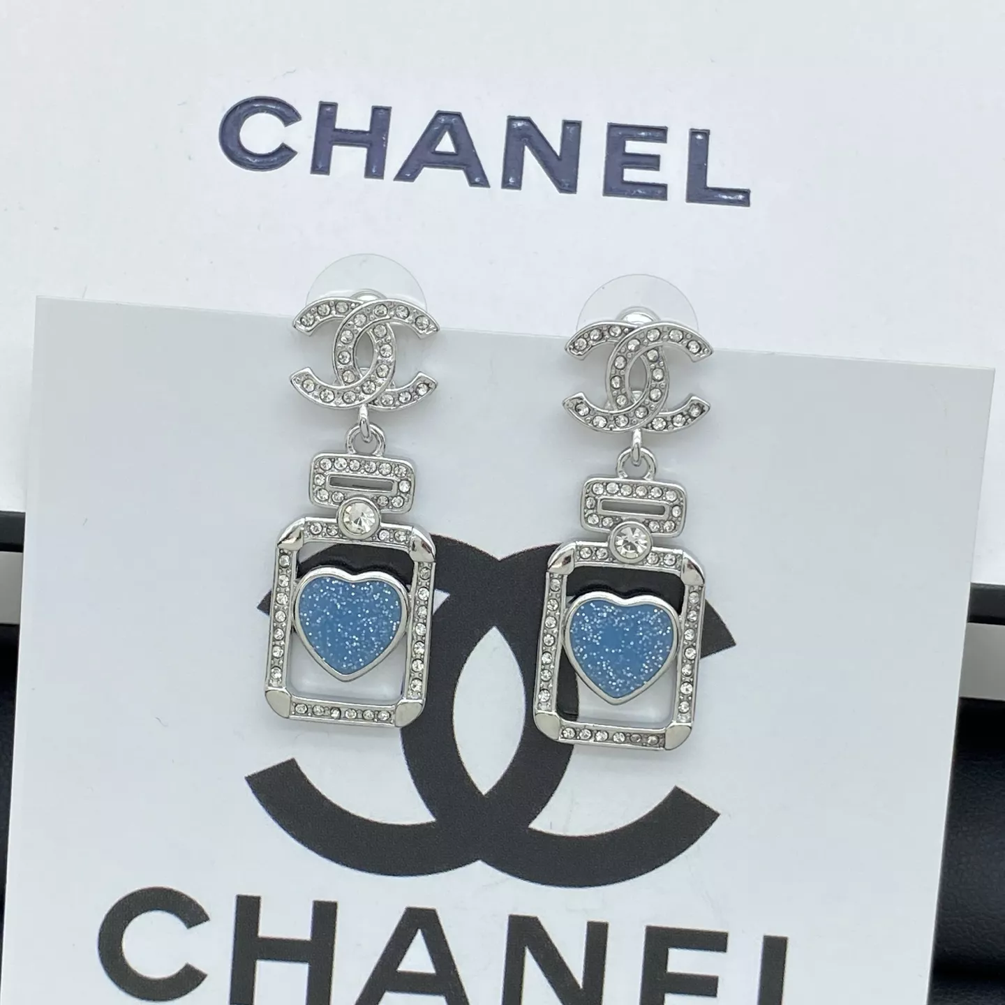 Chanel Earrings For Women EasyMatch 6698