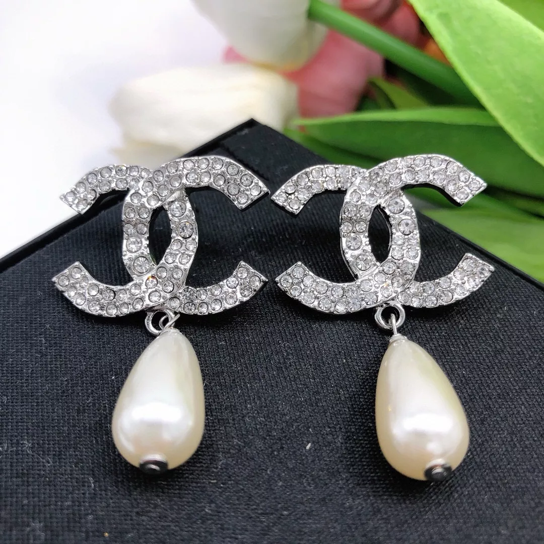 Chanel Earrings For Women EyeCatching 3478