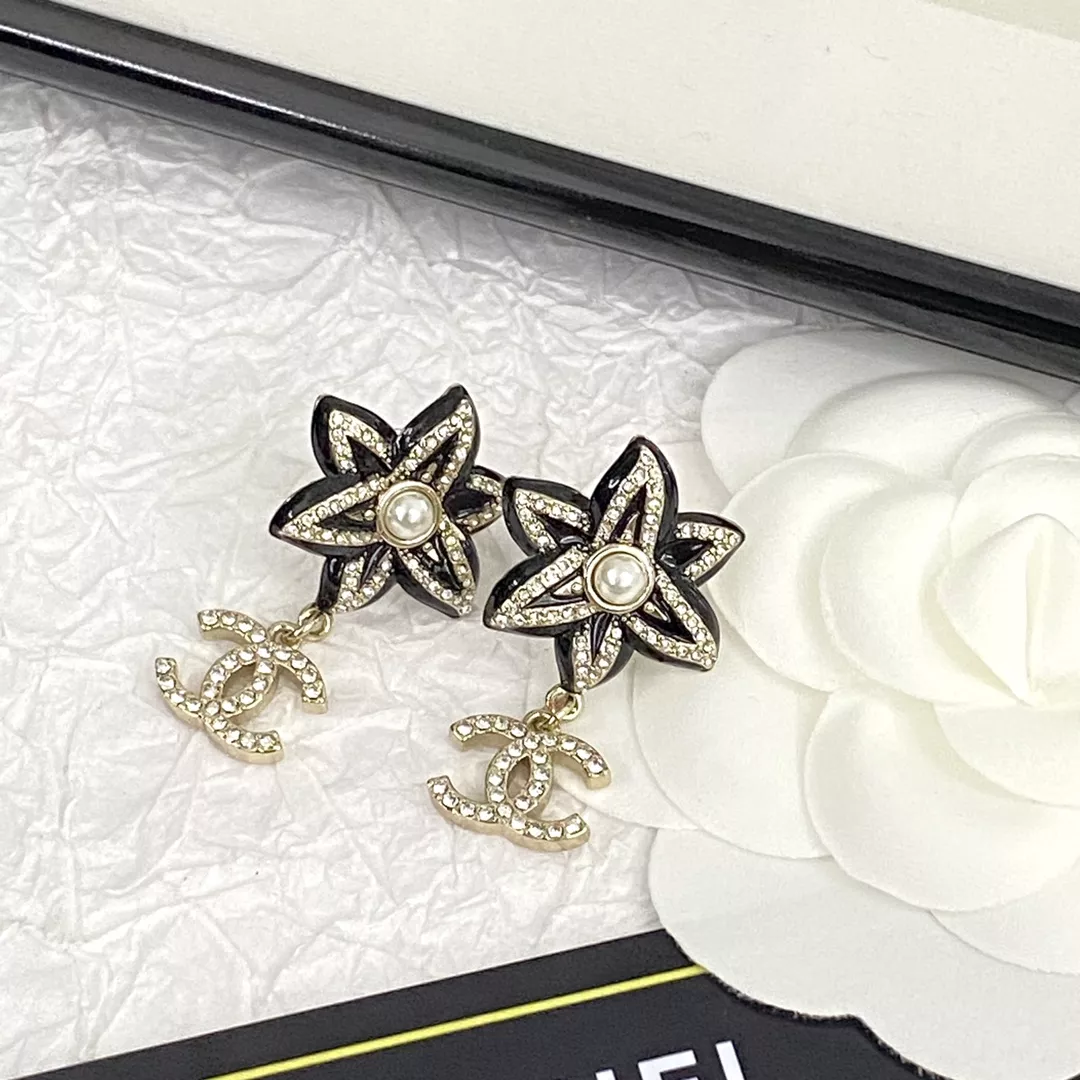 Chanel Earrings For Women EyeCatching 4375