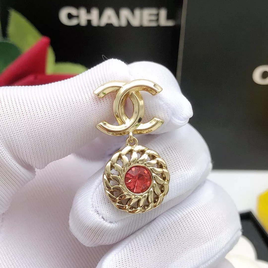 Chanel Earrings For Women EyeCatching 7167