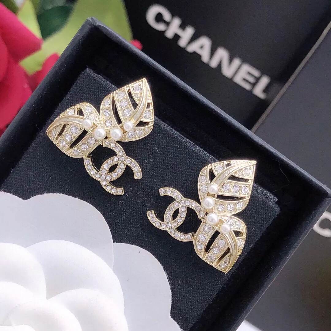 Chanel Earrings For Women EyeCatching 9673