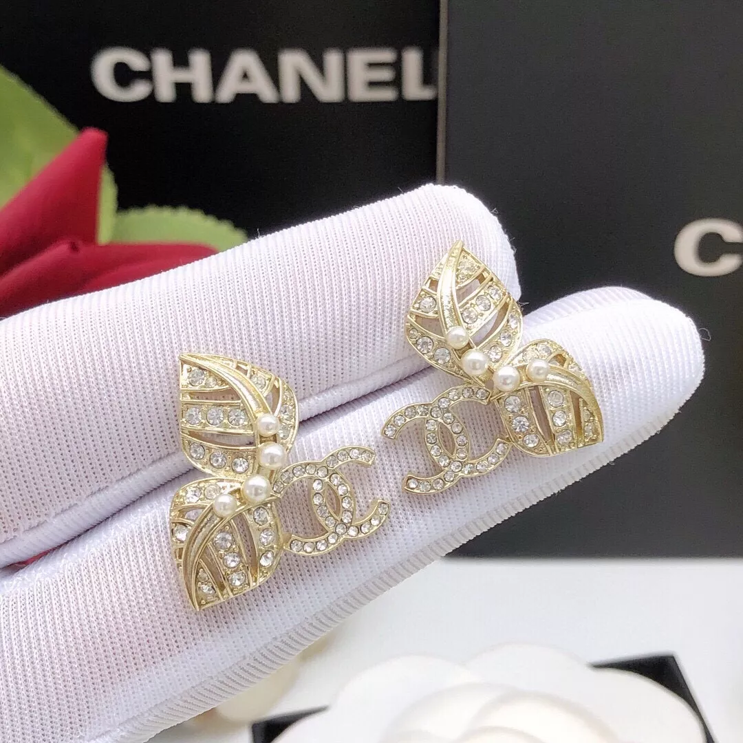 Chanel Earrings For Women EyeCatching 9673