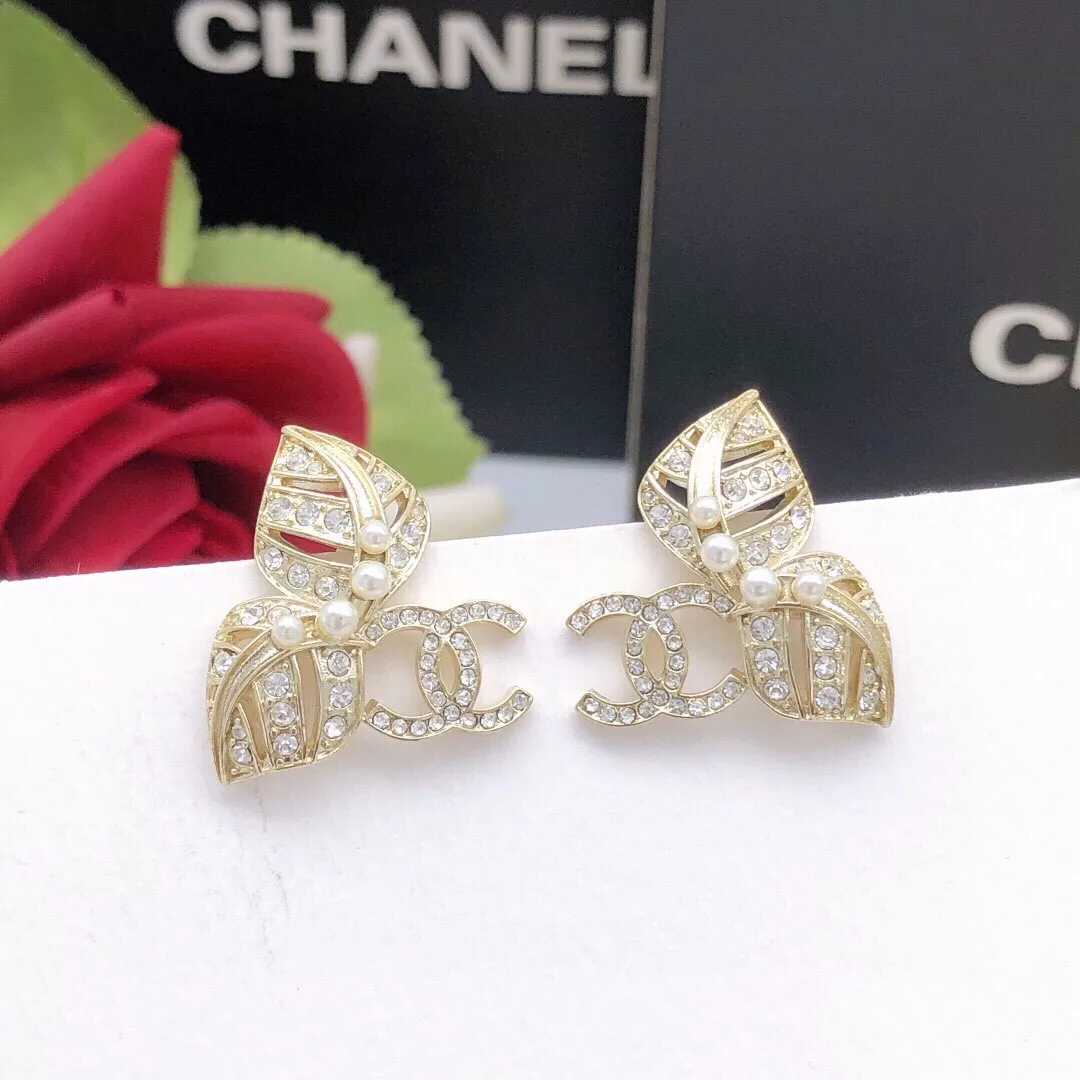 Chanel Earrings For Women EyeCatching 9673