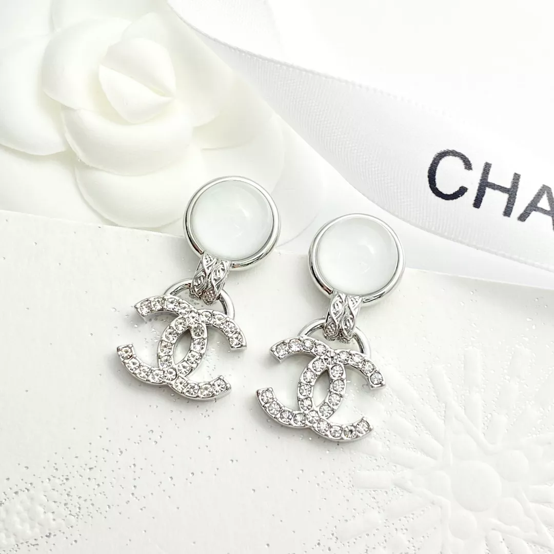 Chanel Earrings For Women Fashionable 1979