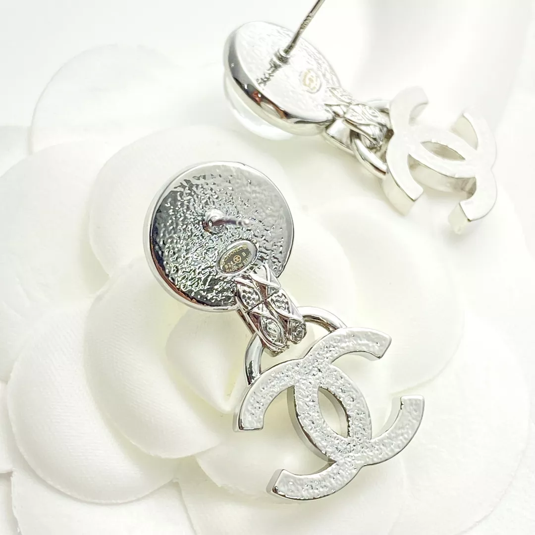 Chanel Earrings For Women Fashionable 1979