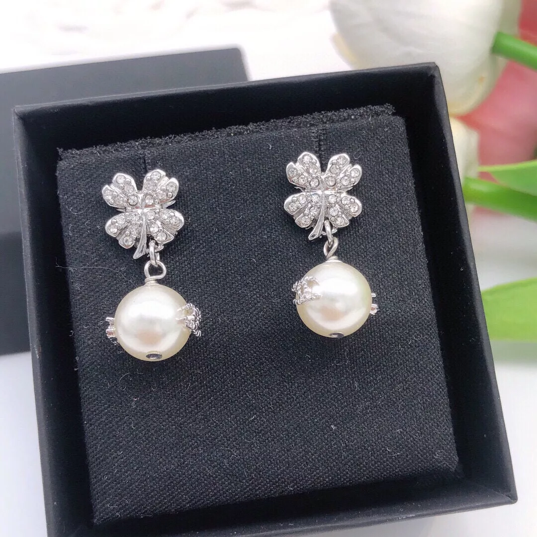 Chanel Earrings For Women Fashionable 3688