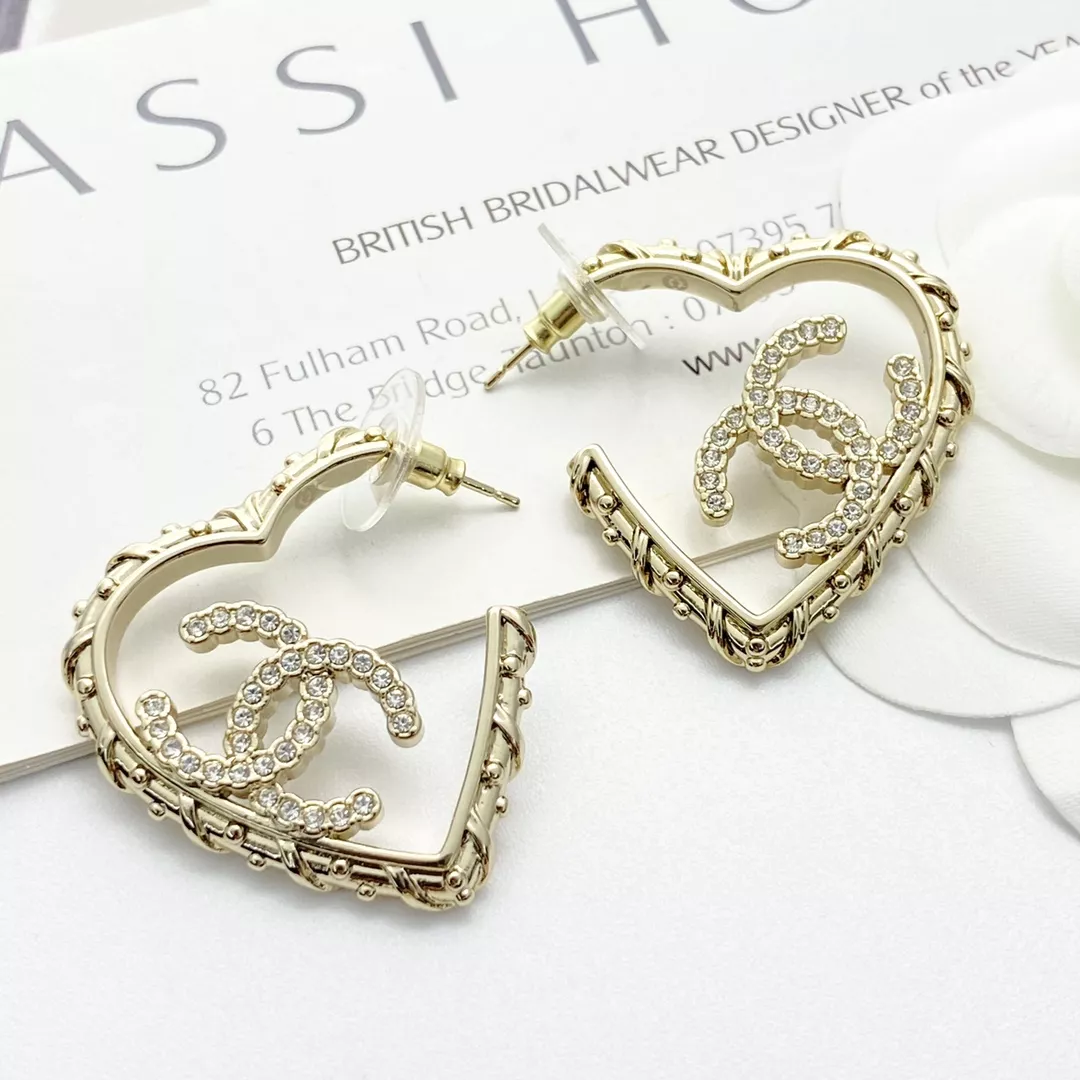 Chanel Earrings For Women Lightweight 6401