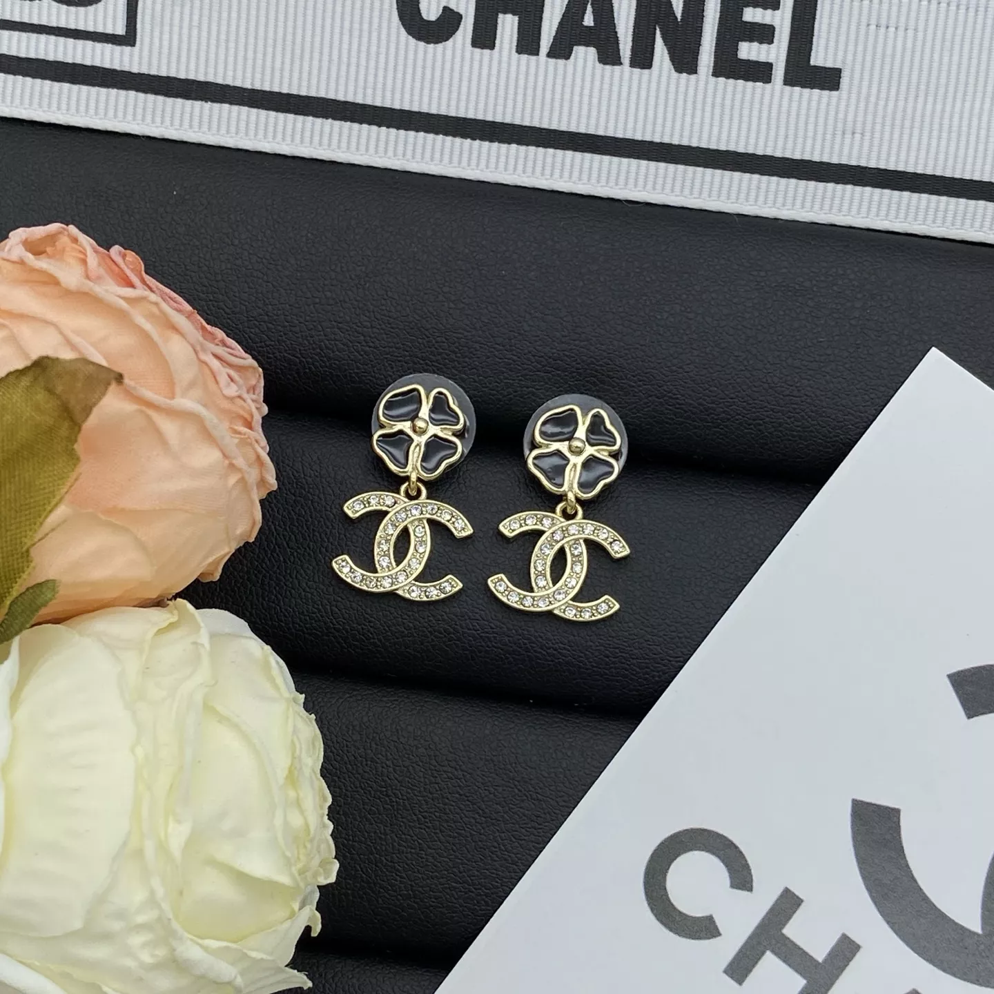 Chanel Earrings For Women Modern 3116