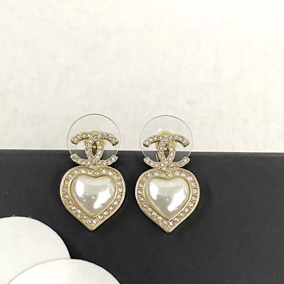 Chanel Earrings For Women Practical 4659