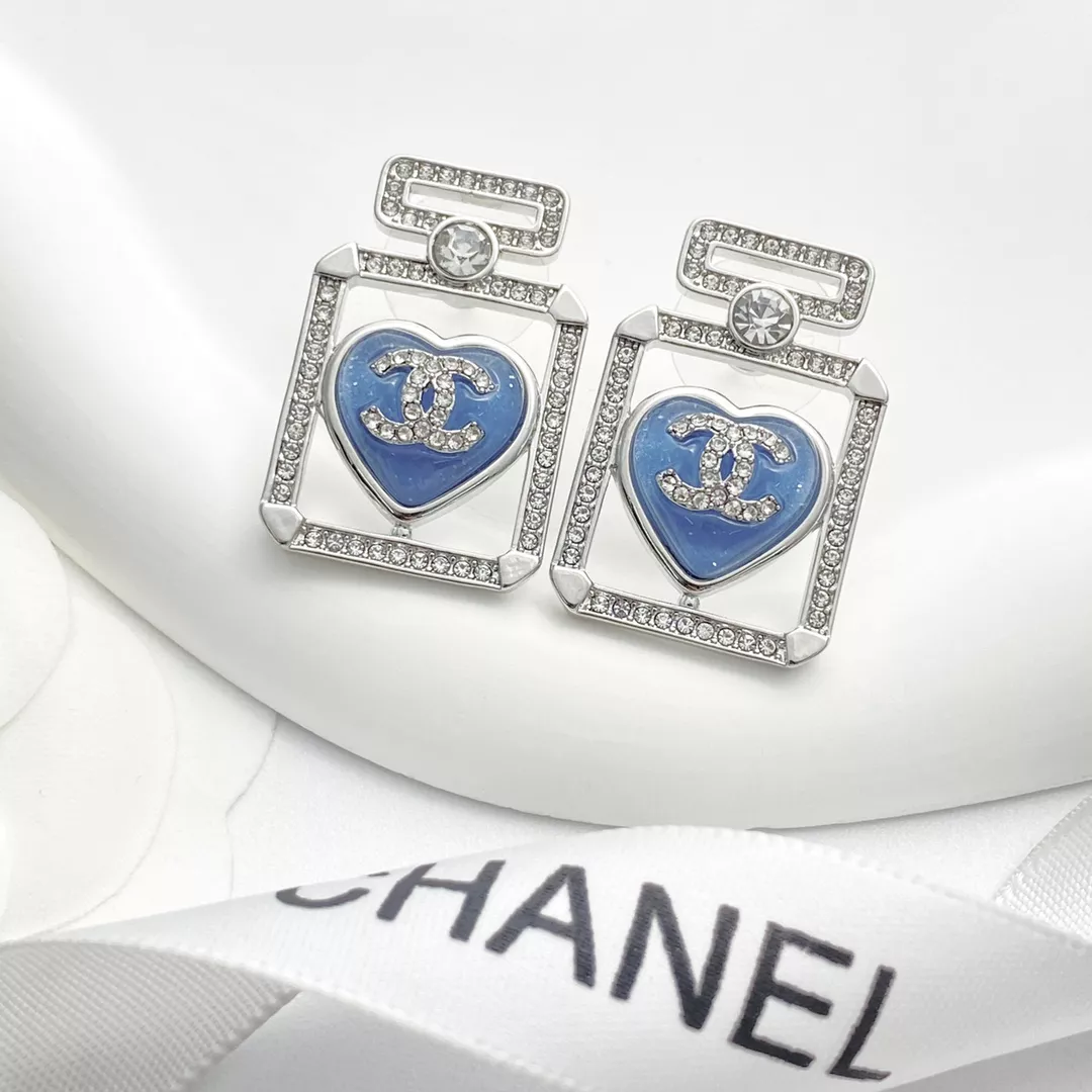 Chanel Earrings For Women Sleek 3514