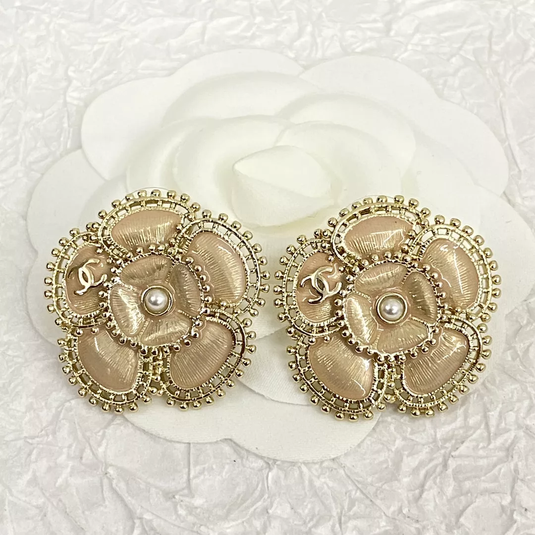 Chanel Earrings For Women Soft 2490