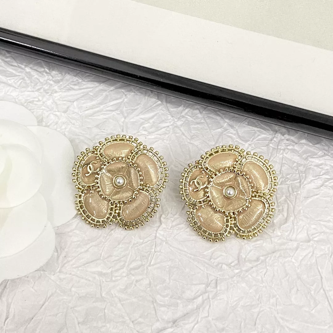 Chanel Earrings For Women Soft 2490