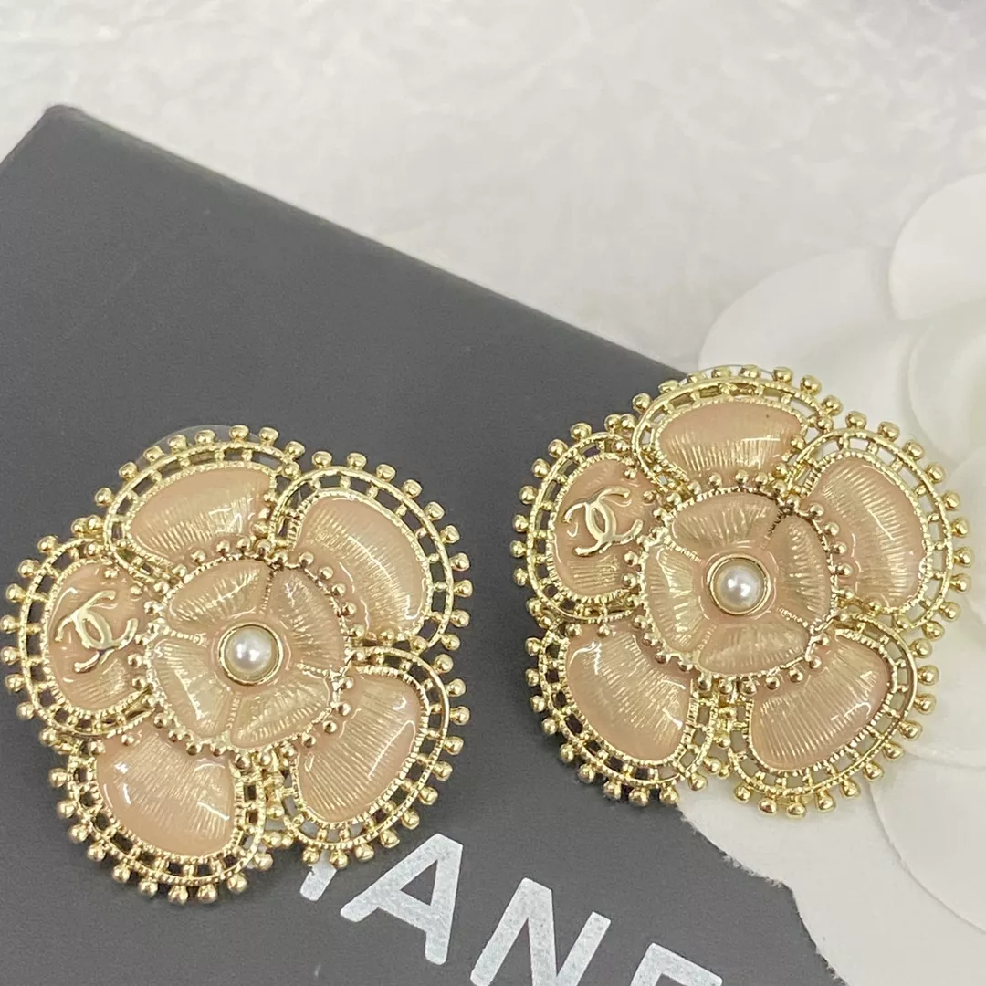 Chanel Earrings For Women Soft 2490
