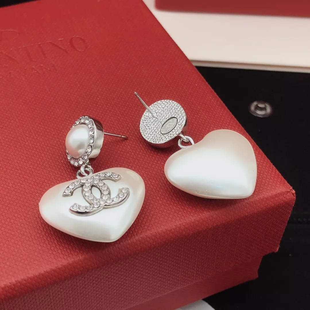 Chanel Earrings For Women Soft 4783