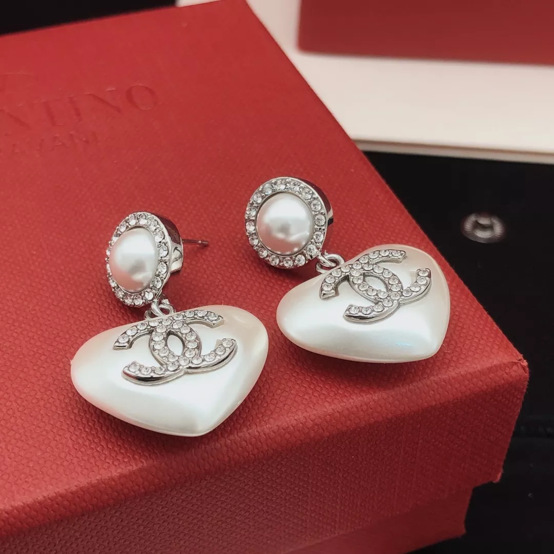 Chanel Earrings For Women Soft 4783