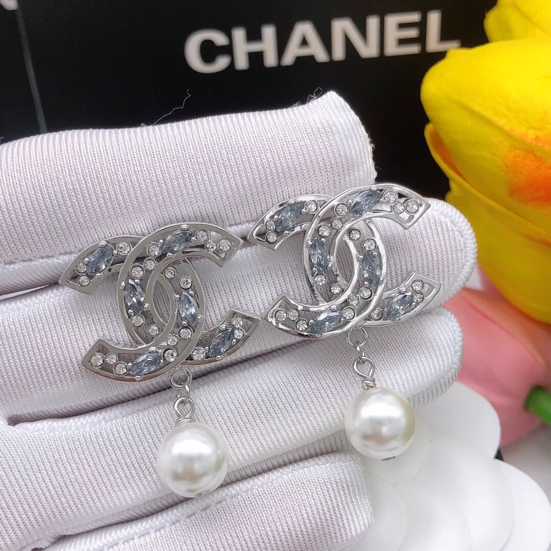 Chanel Earrings For Women Soft 7459