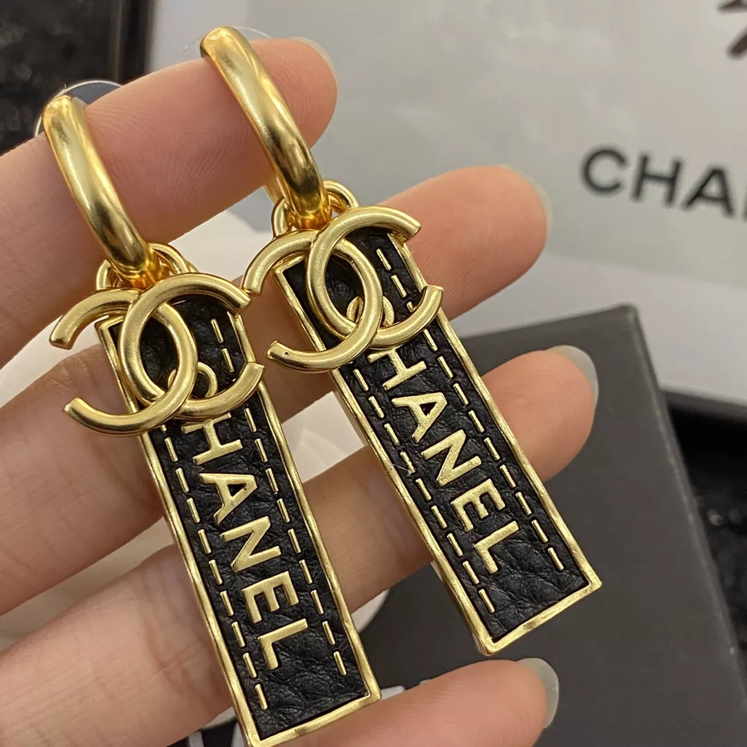 Chanel Earrings For Women Sophisticated 6858