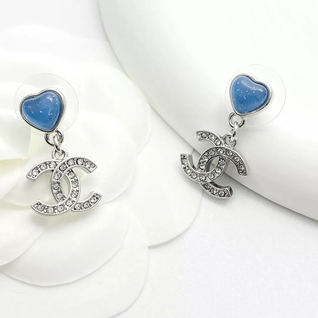 Chanel Earrings For Women Timeless 569
