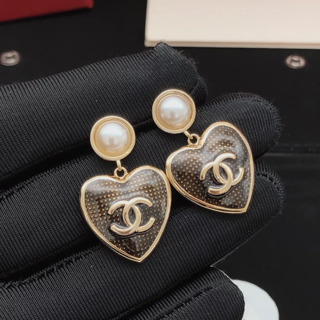 Chanel Earrings For Women Timeless 8517