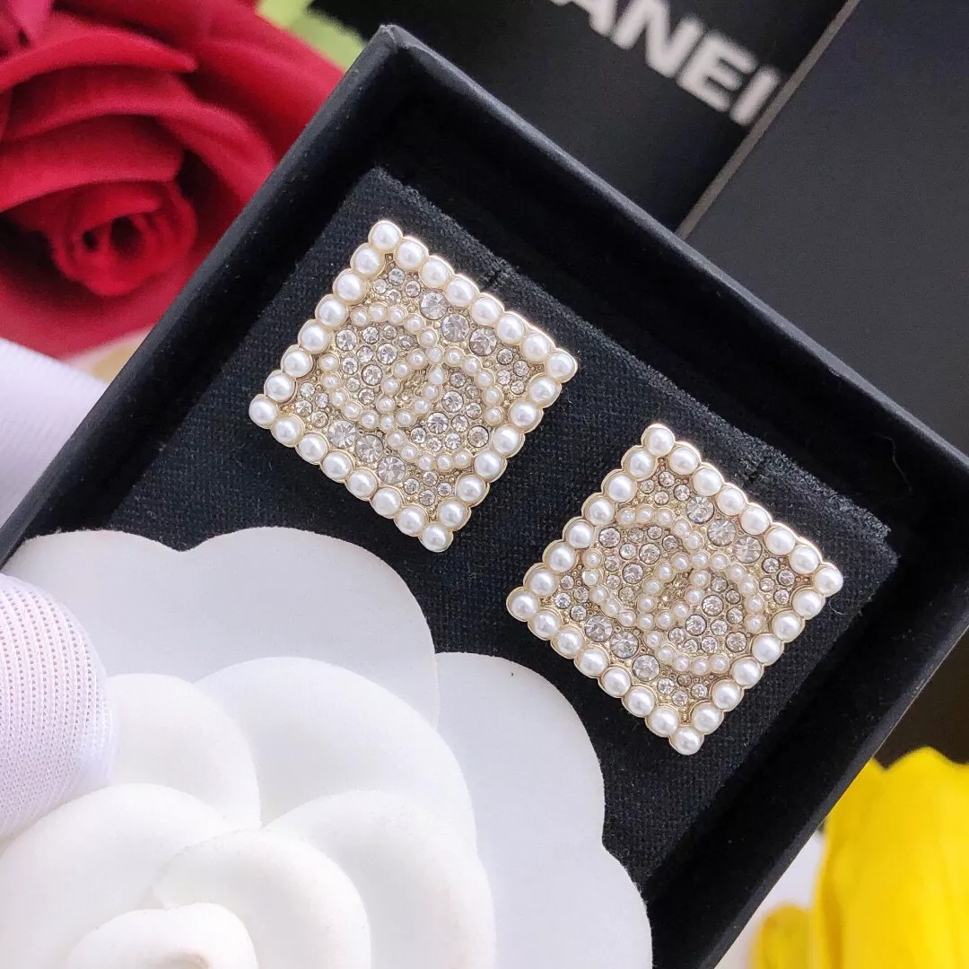 Chanel Earrings For Women Trendsetting 9387