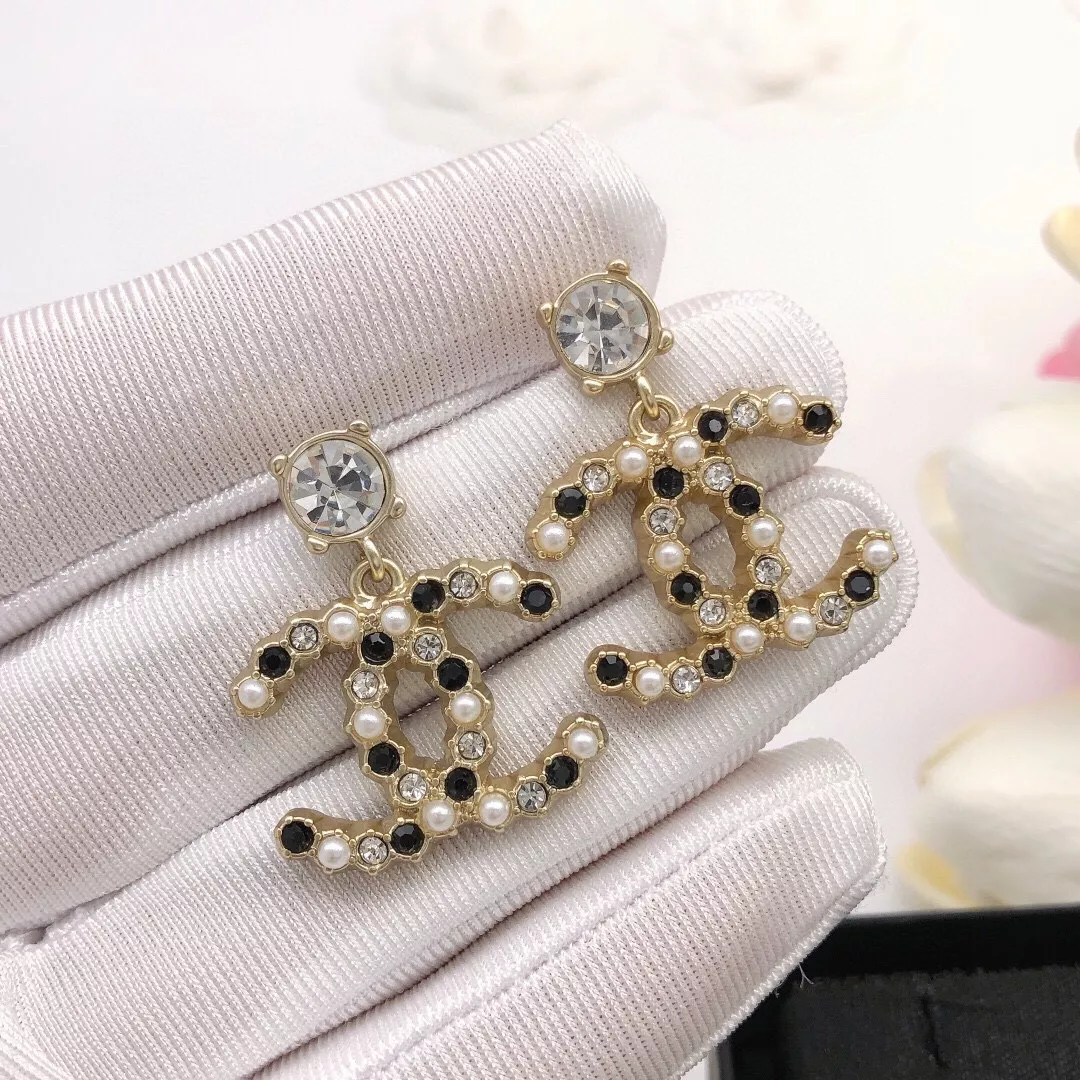 Chanel Earrings For Women UrbanStyle 9496
