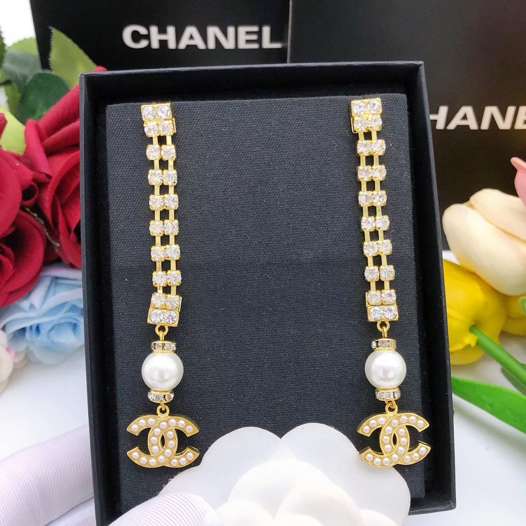 Chanel Earrings For Women Versatile 432