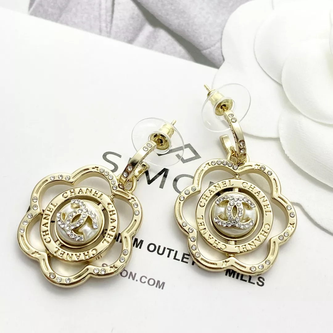 Chanel Earrings For Women Vibrant 3234