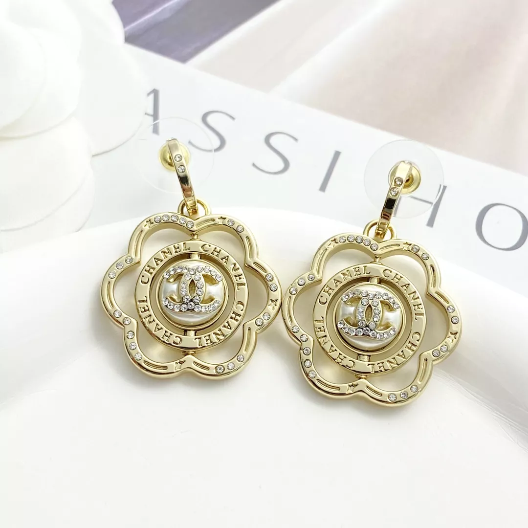 Chanel Earrings For Women Vibrant 3234