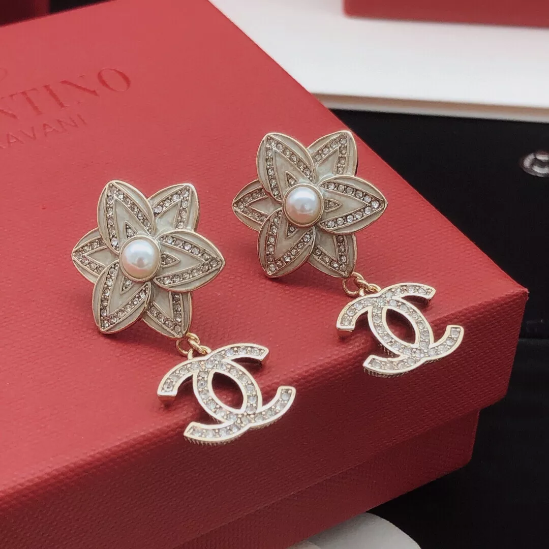 Chanel Earrings For Women Vibrant 4942