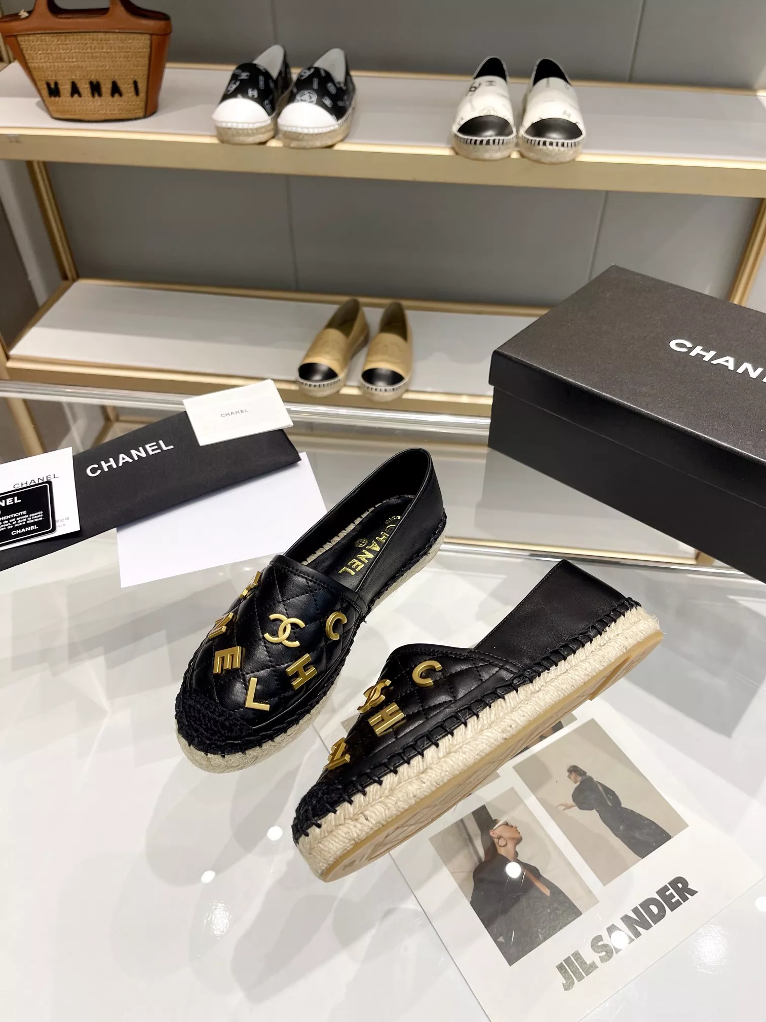 Chanel Flat Shoes For Women AllSeason 3697