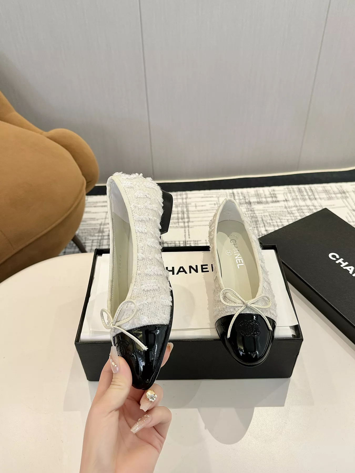 Chanel Flat Shoes For Women DailyWear 9413