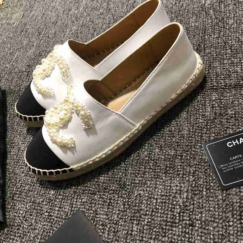 Chanel Flat Shoes For Women Functional 9503