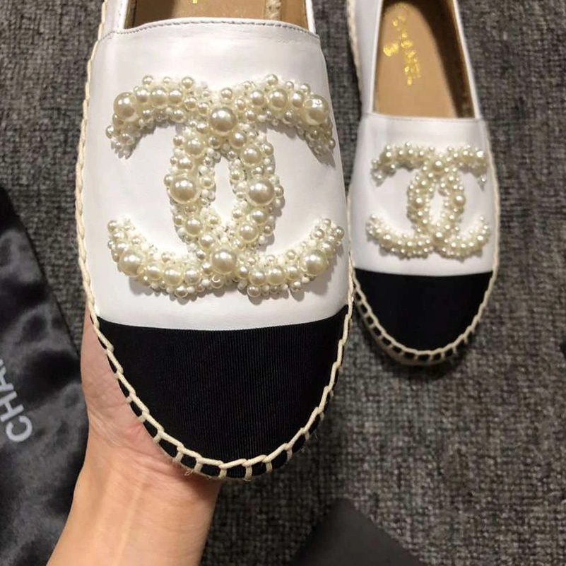 Chanel Flat Shoes For Women Functional 9503