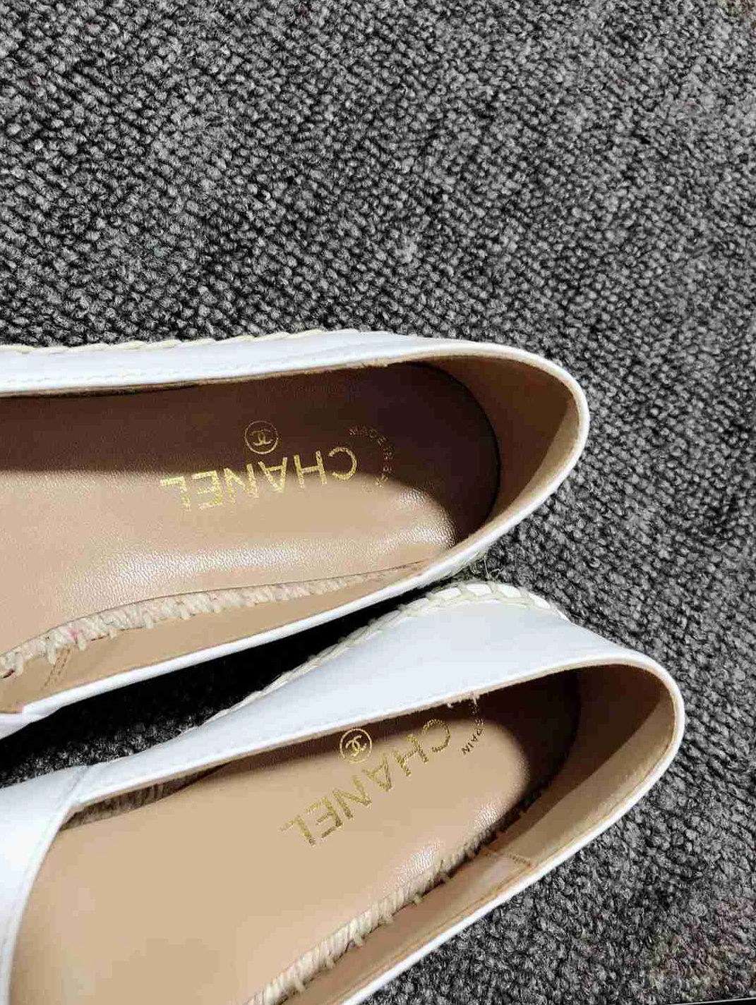 Chanel Flat Shoes For Women Functional 9503