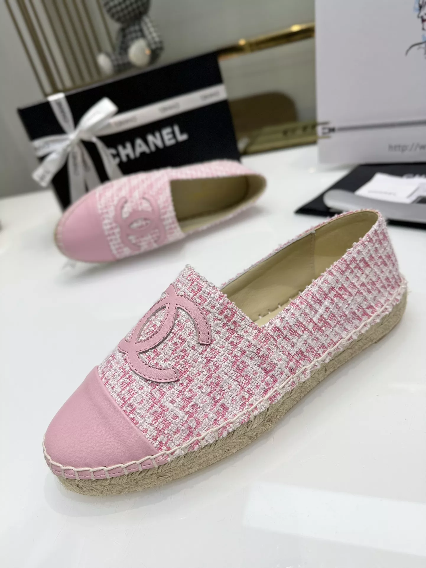 Chanel Flat Shoes For Women GoAnywhere 4134