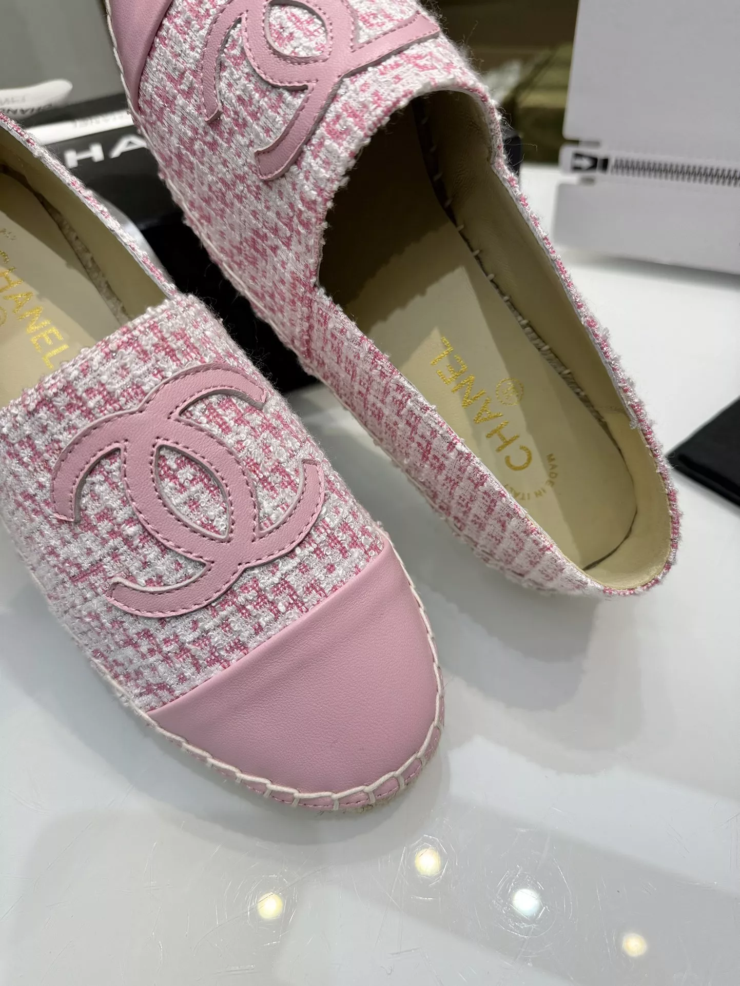 Chanel Flat Shoes For Women GoAnywhere 4134