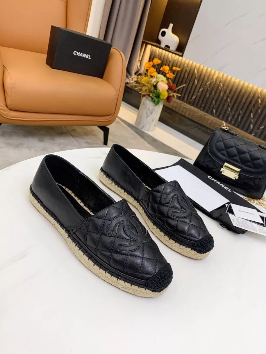 Chanel Flat Shoes For Women NewStyle 441