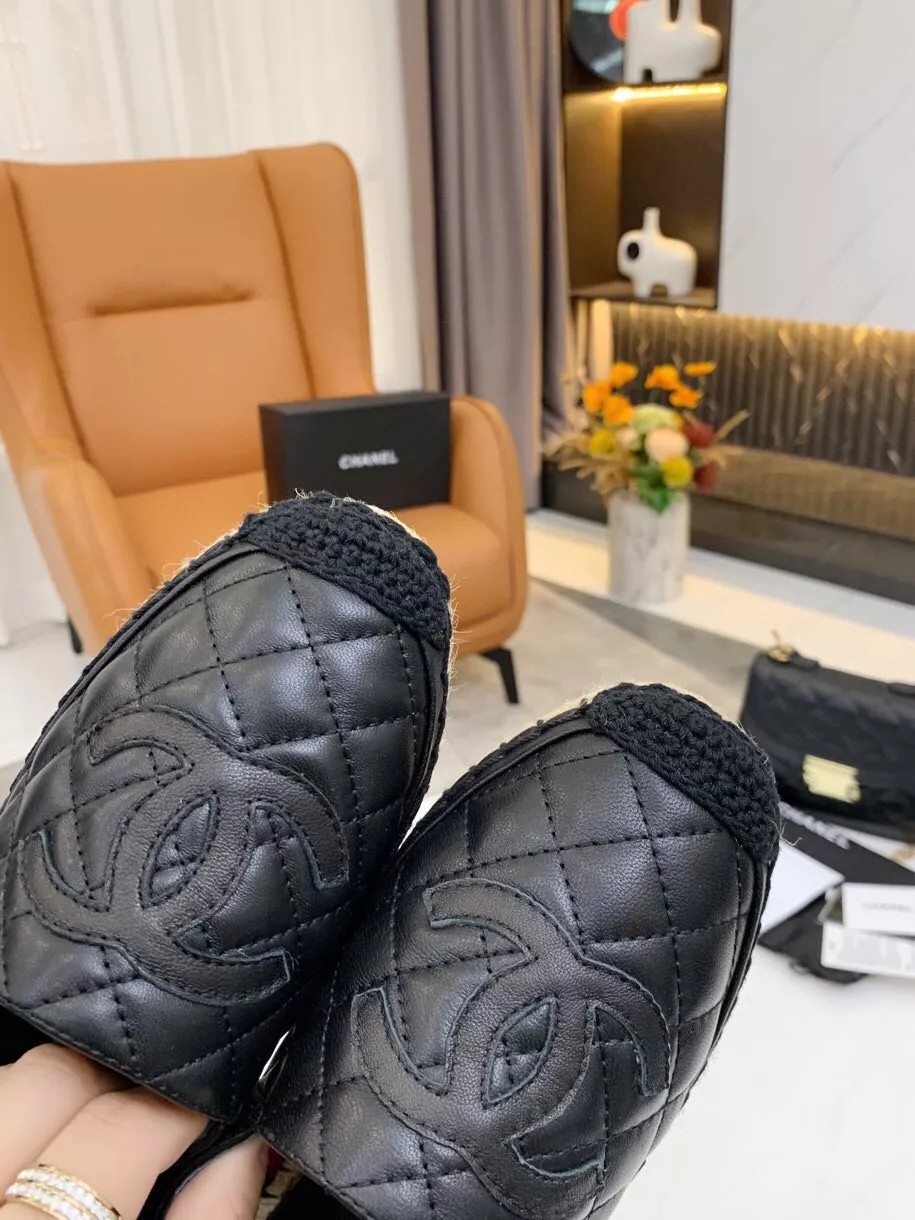 Chanel Flat Shoes For Women NewStyle 441