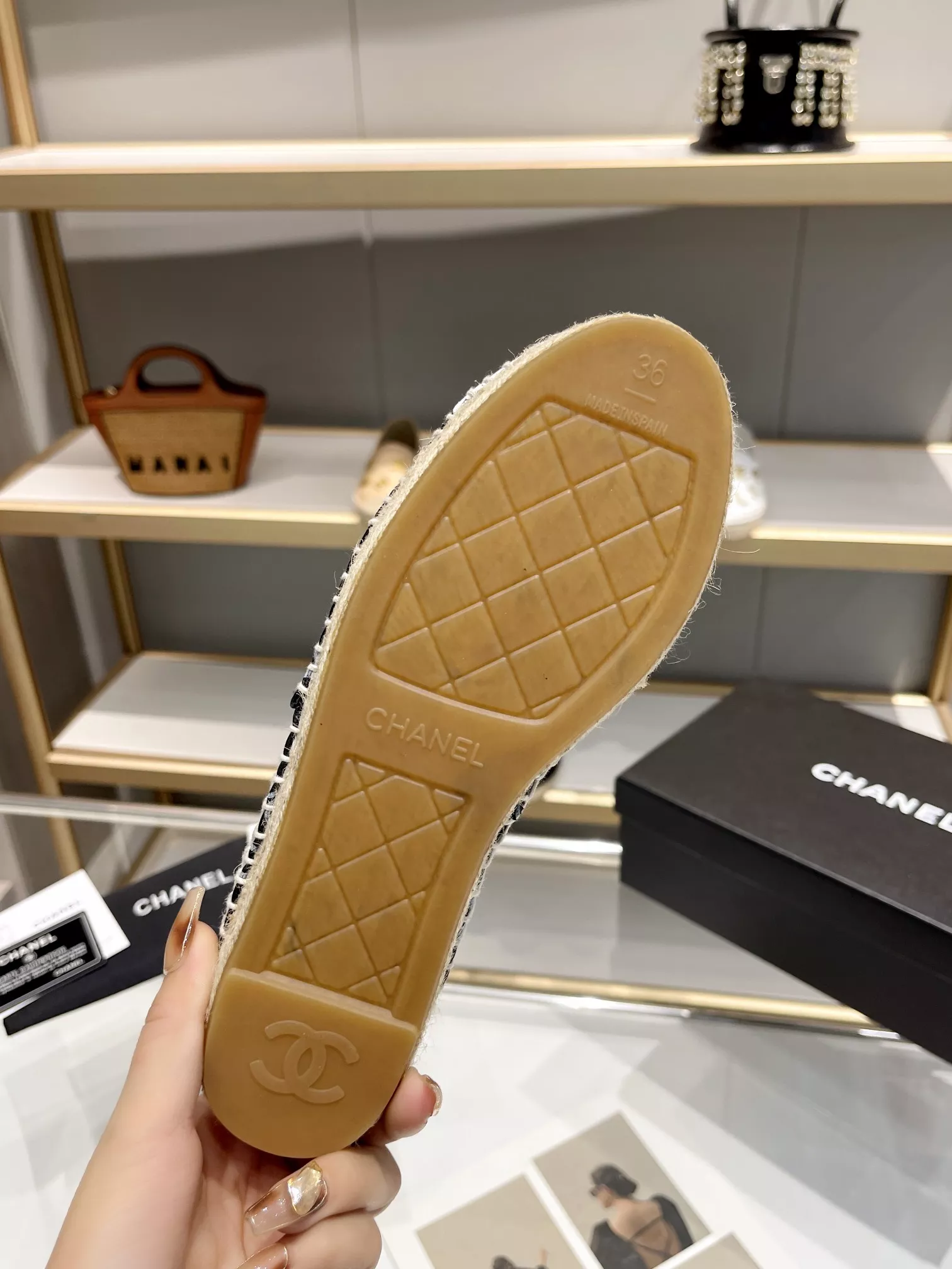 Chanel Flat Shoes For Women NewStyle 7673