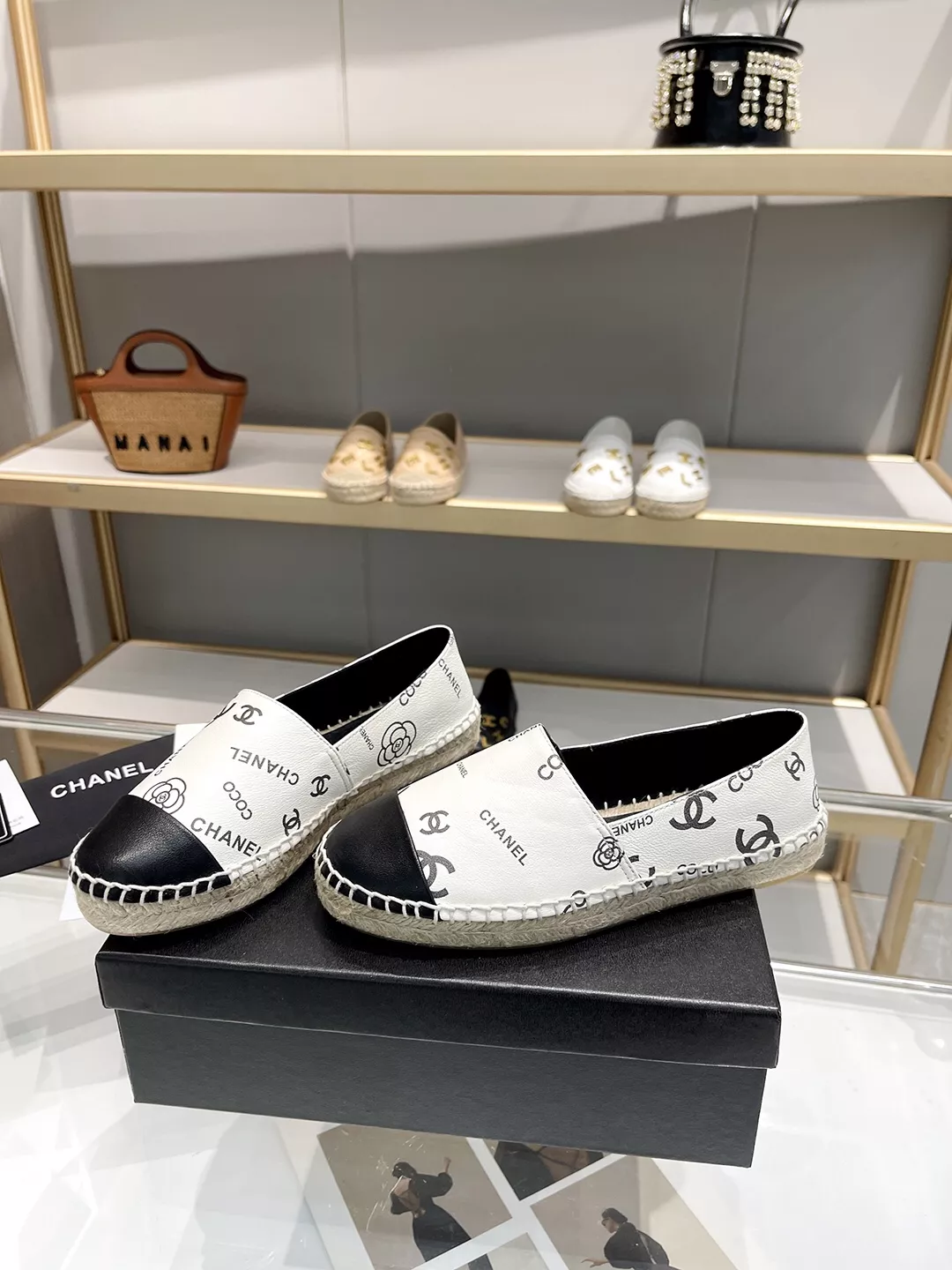 Chanel Flat Shoes For Women Resilient 3185