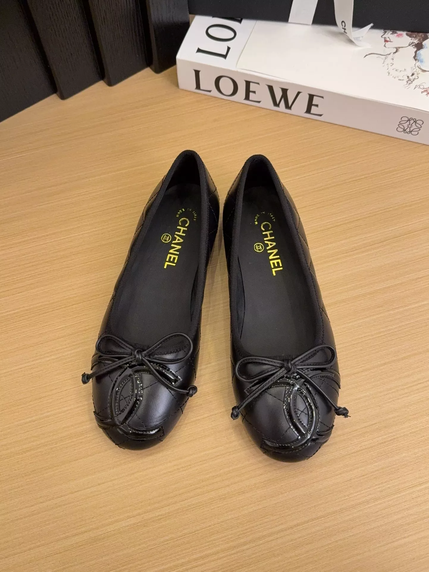 Chanel Flat Shoes For Women Soft 8012